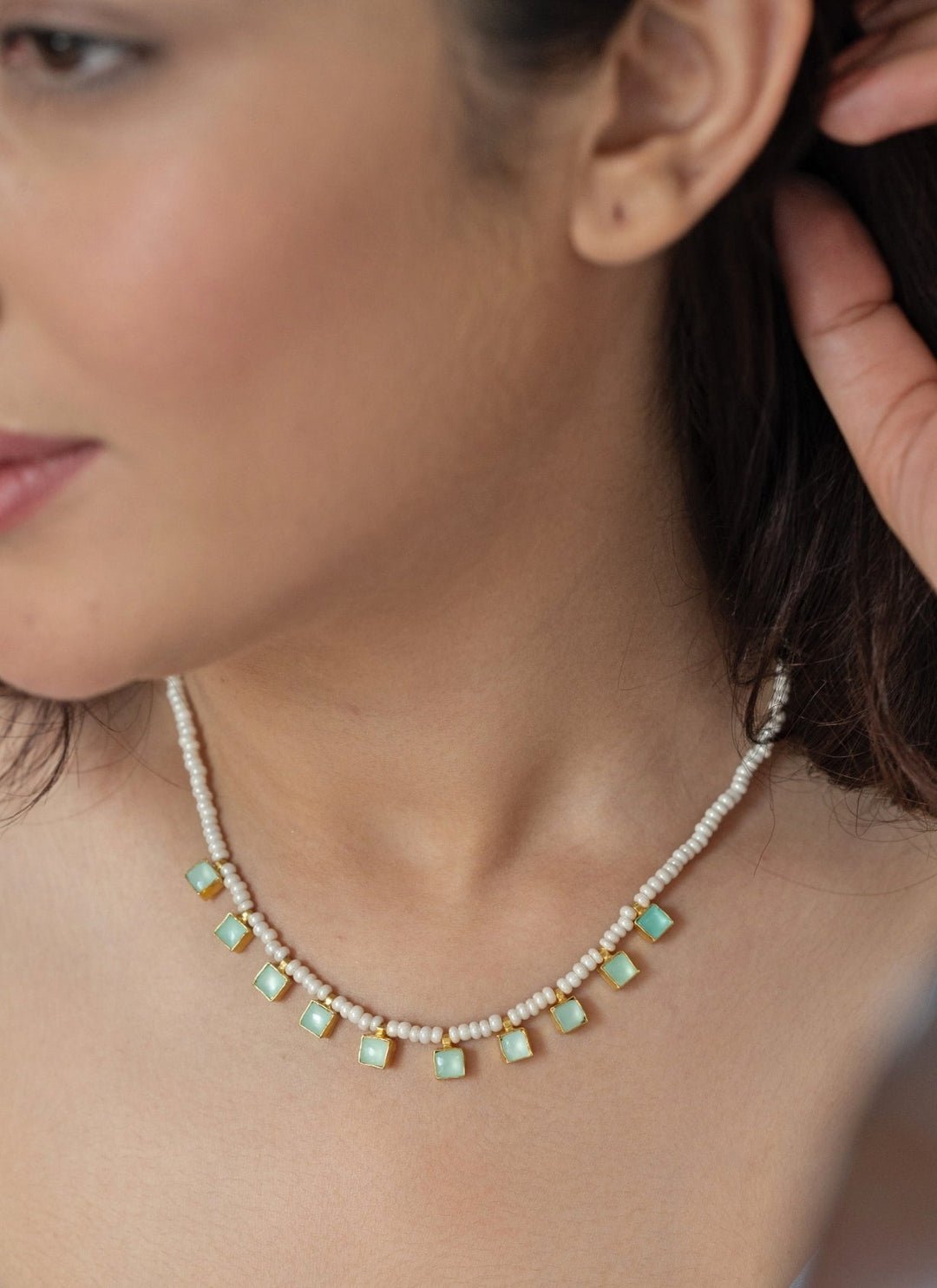 Do Taara Mint Green Kundan And Pearl NecklaceFabilicious Fashion