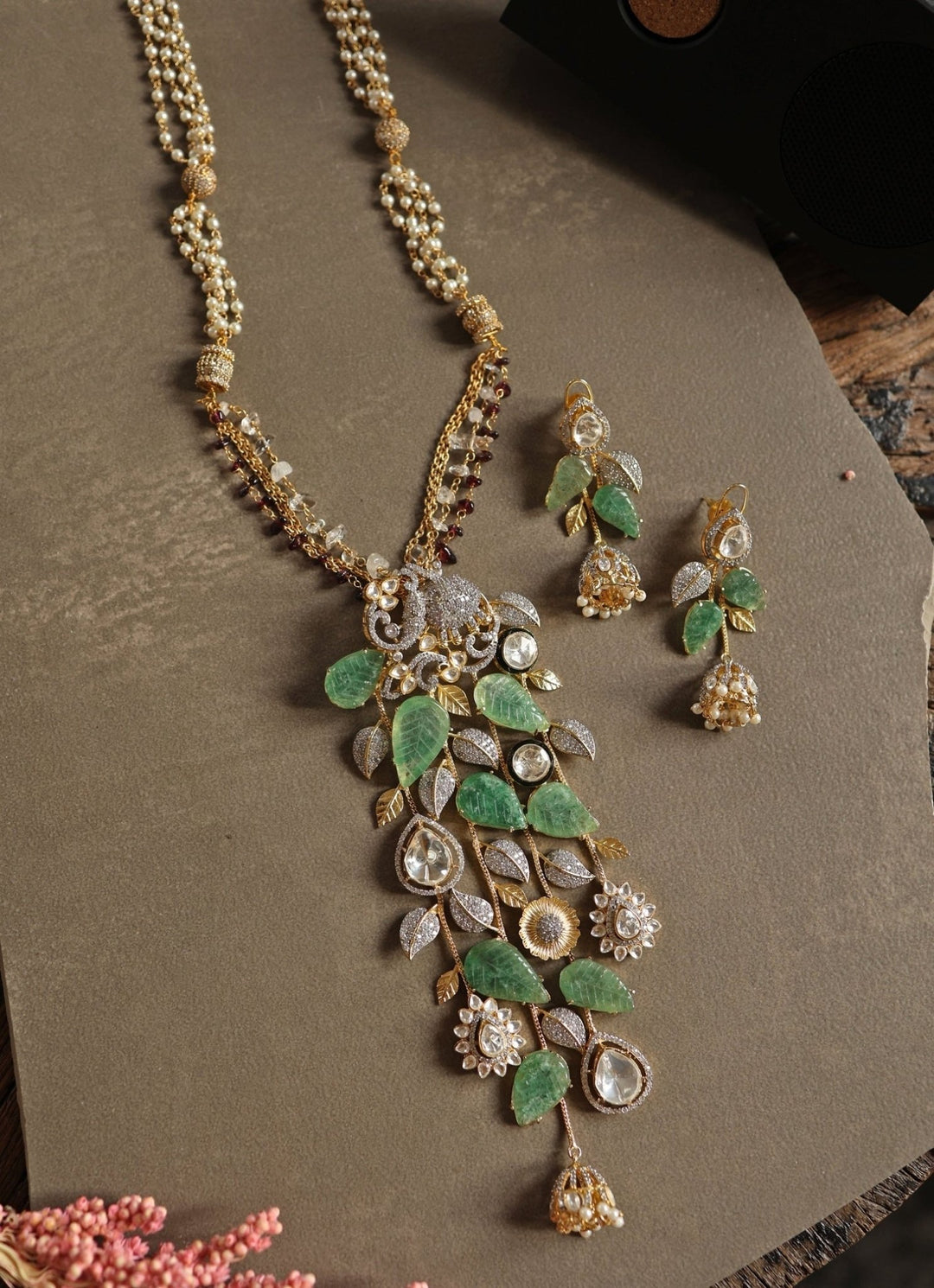 Do Taara Mint Green Polki Necklace SetFabilicious Fashion