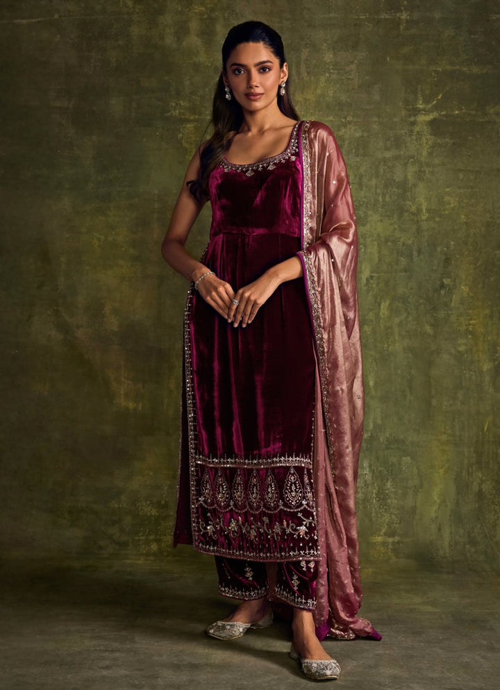 Mulberry Pink Velvet Kurta Pants Set Sanya Gulati - Fabilicious Fashion