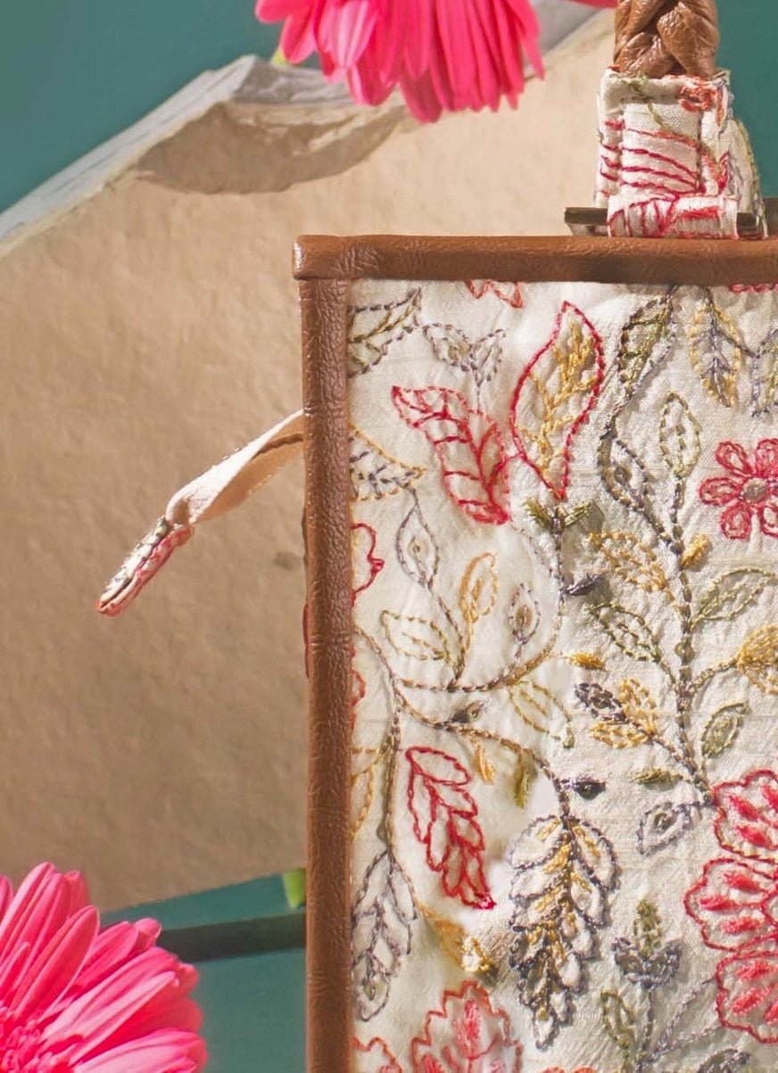 Multicolor Embroidered Handbag AMYRA - Fabilicious Fashion