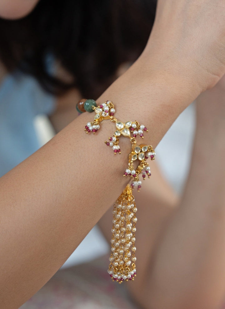 Do Taara Multicolored Kundan BraceletFabilicious Fashion