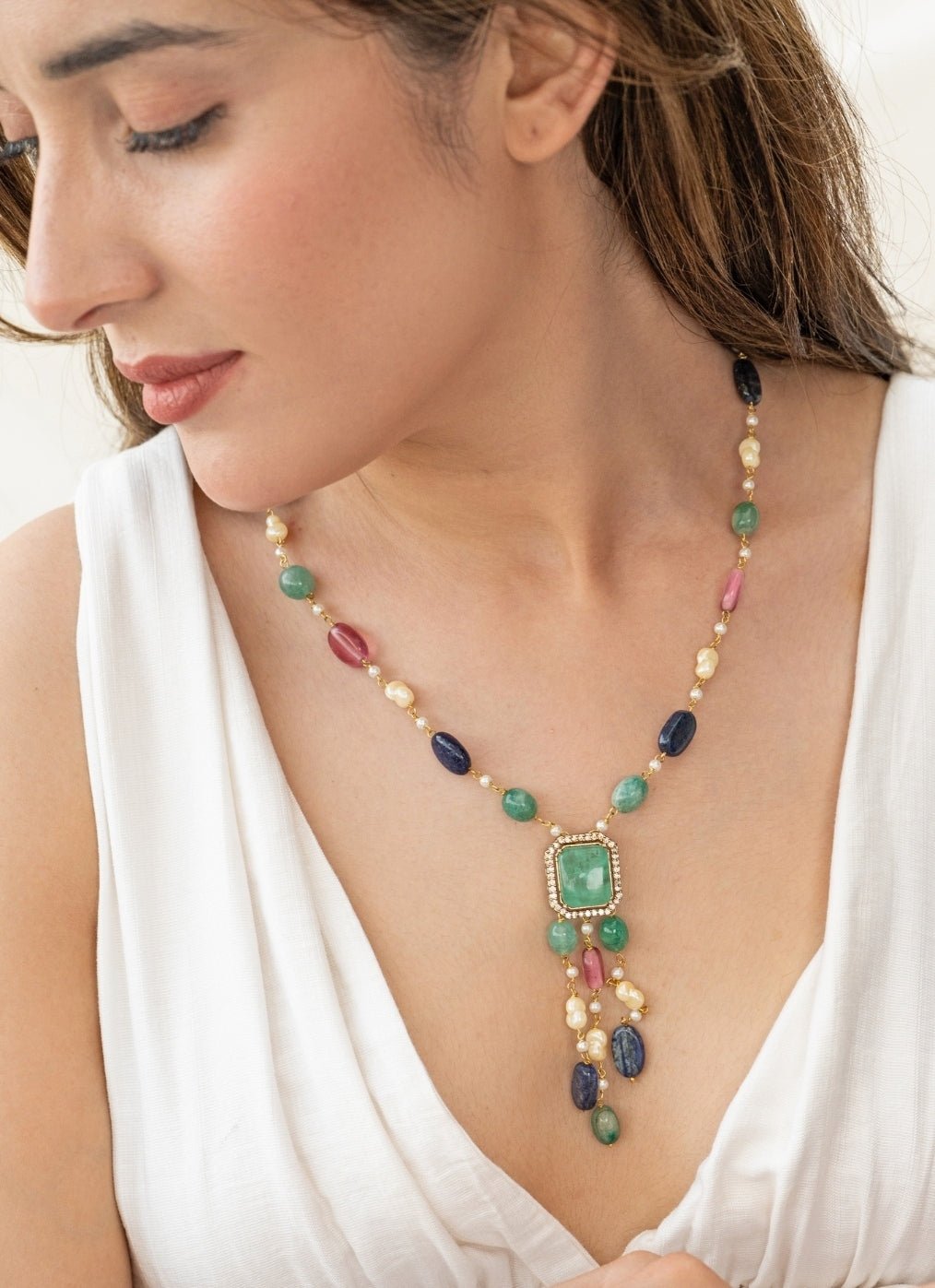 Do Taara Multicolored Pendant NecklaceFabilicious Fashion