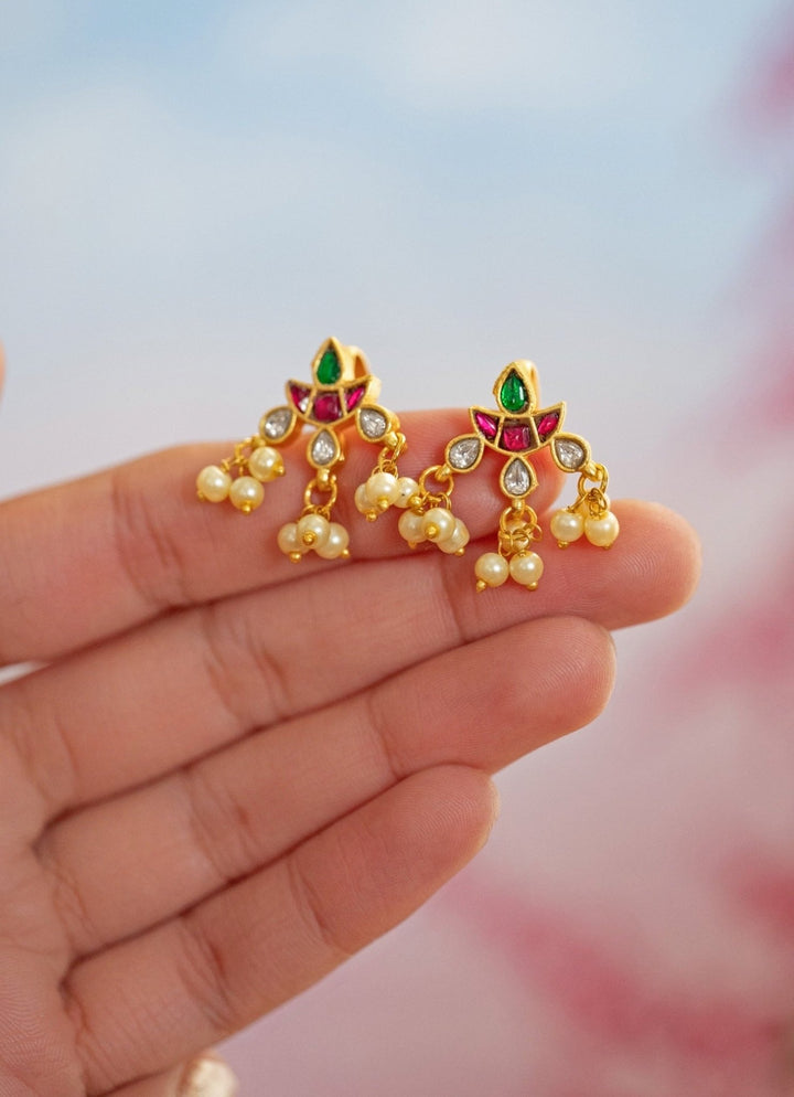 Do Taara Multicolour Kundan Ear CuffFabilicious Fashion