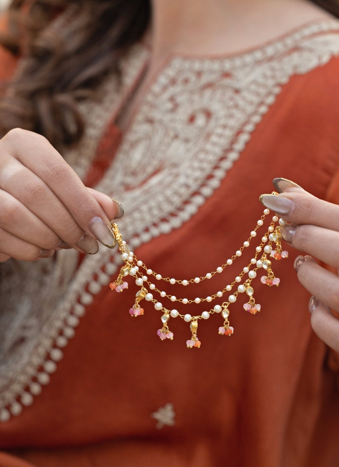 Do Taara Multicoloured Kundan &amp; Pearls Kaan ChainFabilicious Fashion