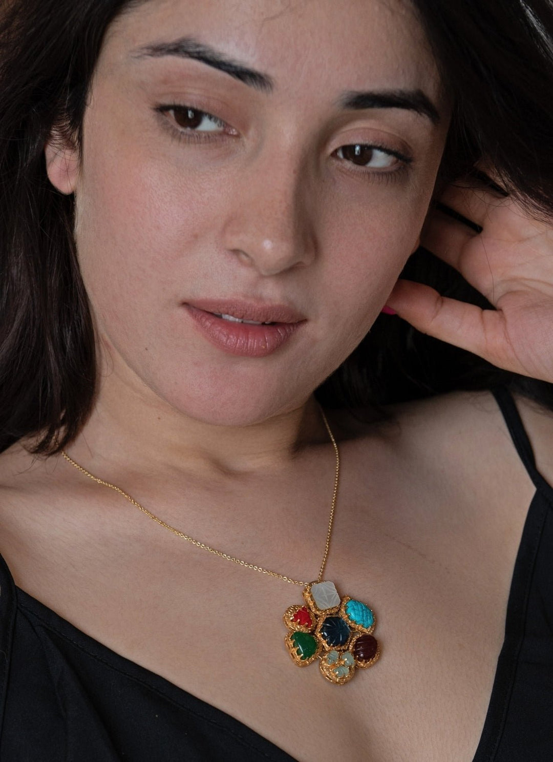Do Taara Multicoloured Pendant NecklaceFabilicious Fashion