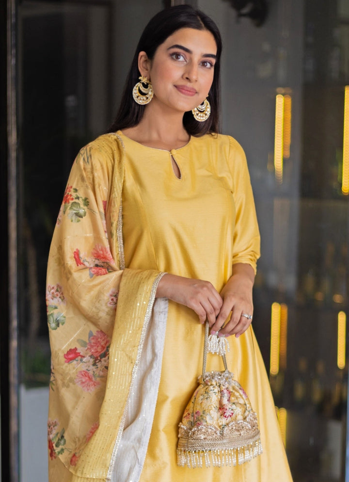 Mustard Brocade Bucket Bag AMYRA - Fabilicious Fashion