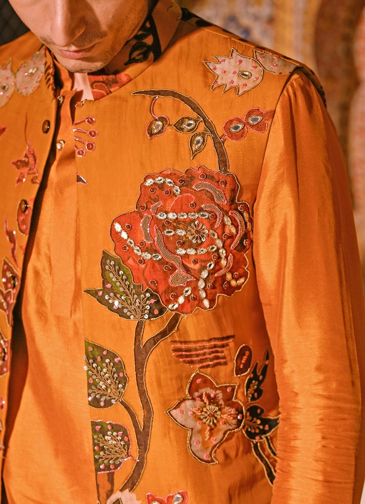 Juhi Bengani - Men Mustard Yellow Kurta Set with Embroidered Organza BundiFabilicious Fashion