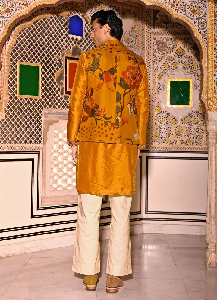 Juhi Bengani - Men Mustard Yellow Kurta Set with Embroidered Organza BundiFabilicious Fashion