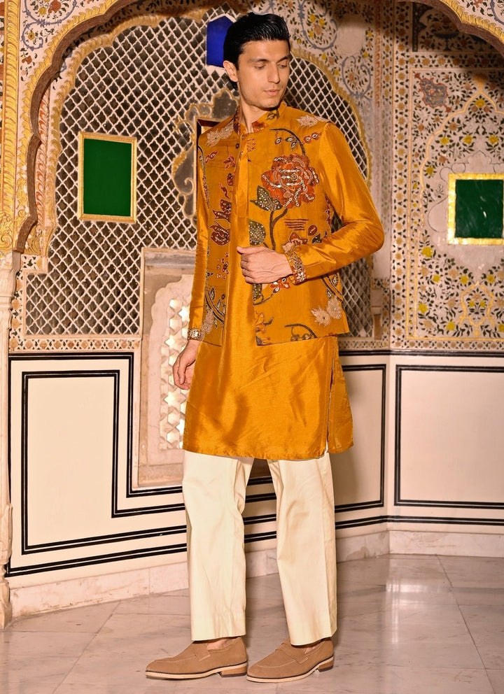 Juhi Bengani - Men Mustard Yellow Kurta Set with Embroidered Organza BundiFabilicious Fashion