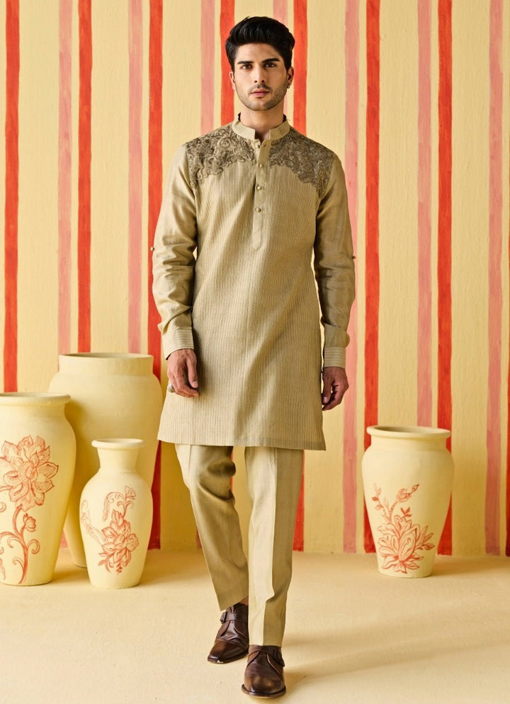 Studio Bagechaa - Men Muted Green Embroidered Chanderi Kurta Pants SetFabilicious Fashion