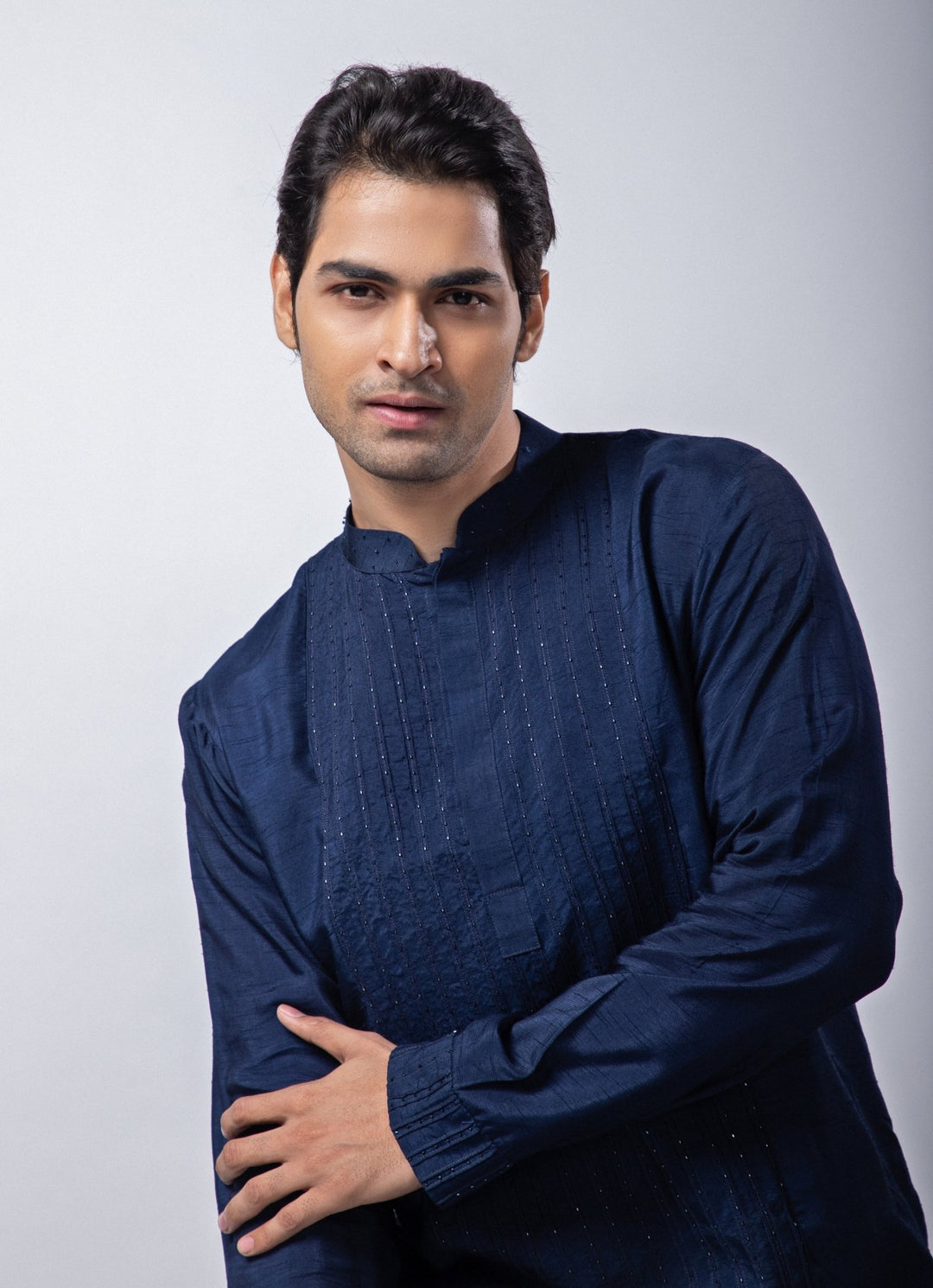 Navy Blue Embroidered Silk Kurta Pant Set Smriti - Fabilicious Fashion