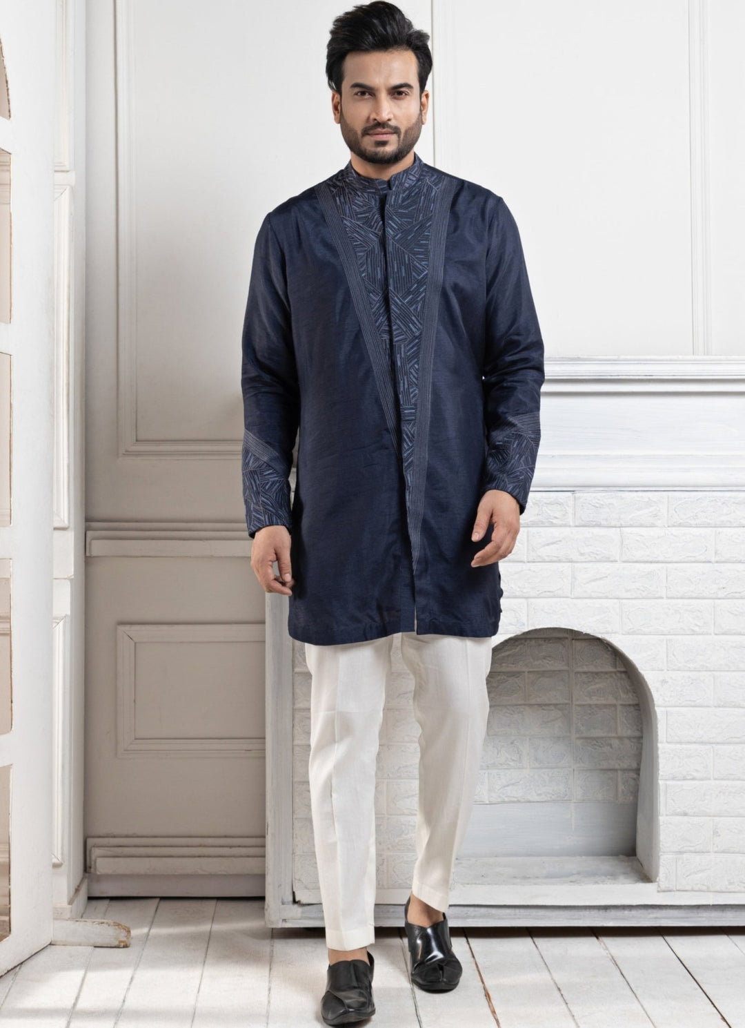 Navy Blue Silk Embroidered Kurta Pant Set Smriti - Fabilicious Fashion