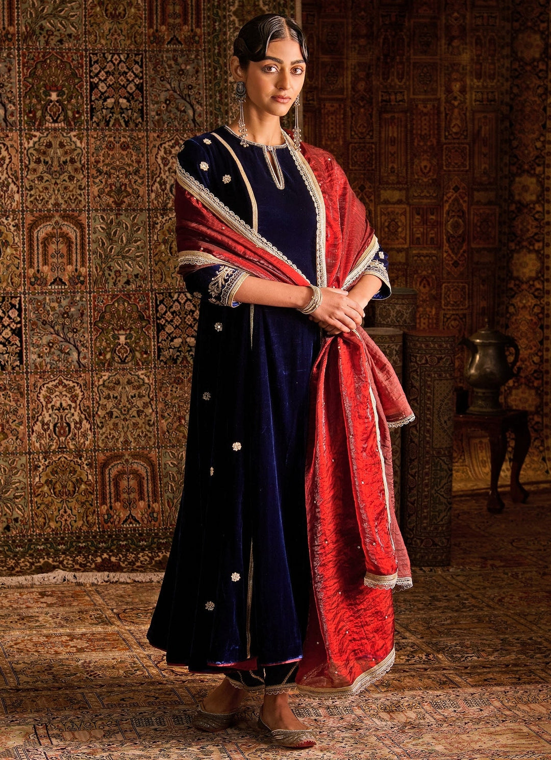 Zoon Tribe Navy Blue Velvet Kurta Pants Set With Contrast DupattaFabilicious Fashion