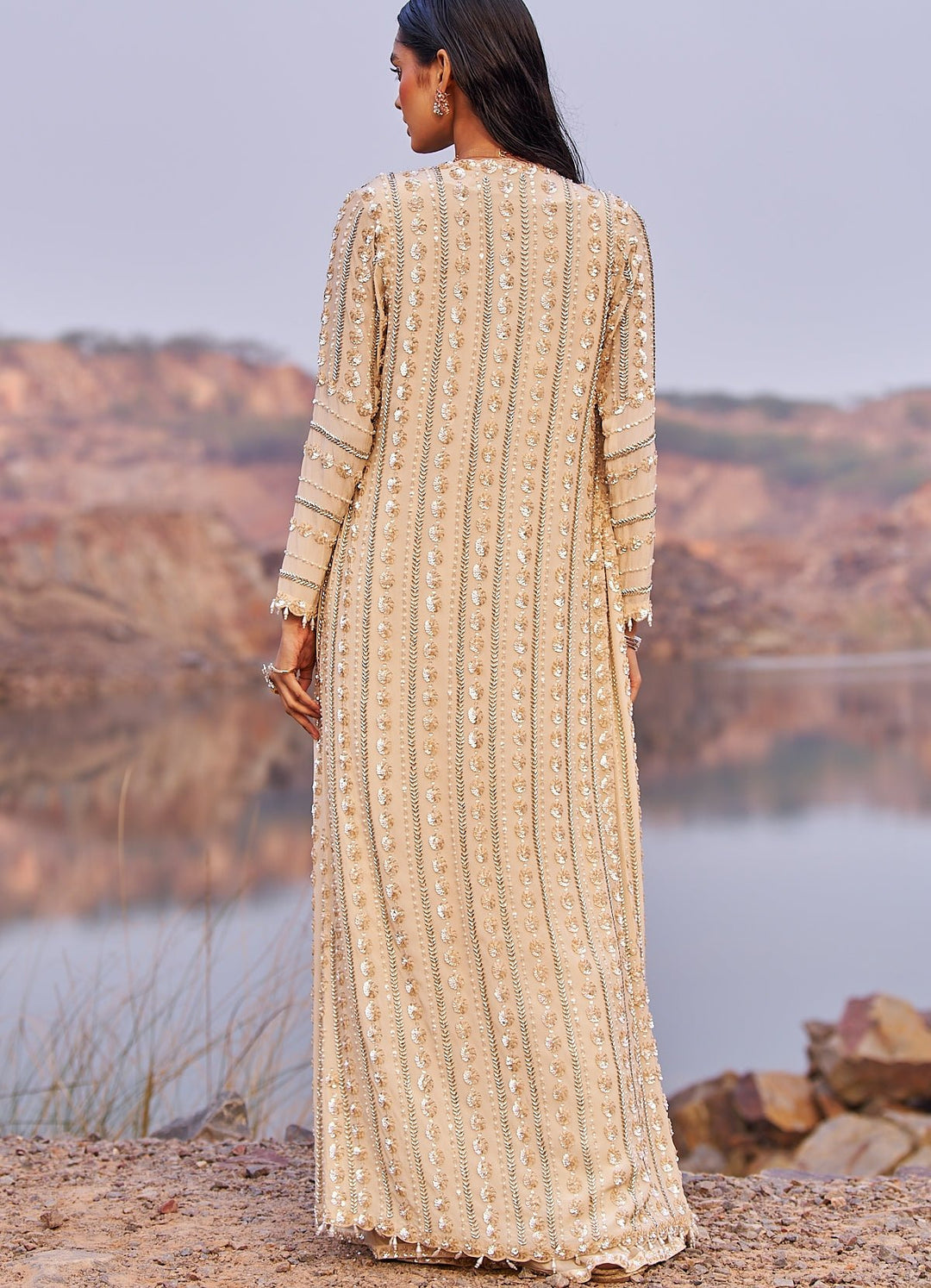 Nude Gold Diva Sequinned Saree And Cape Nidhika Shekhar - Fabilicious Fashion