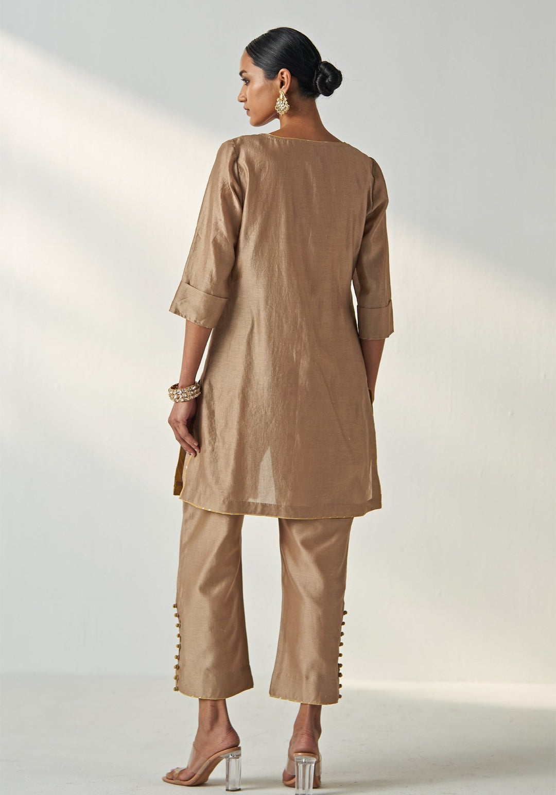 Nude Gold Embroidered Chanderi Kurta Pant Set Studio Bagechaa - Fabilicious Fashion