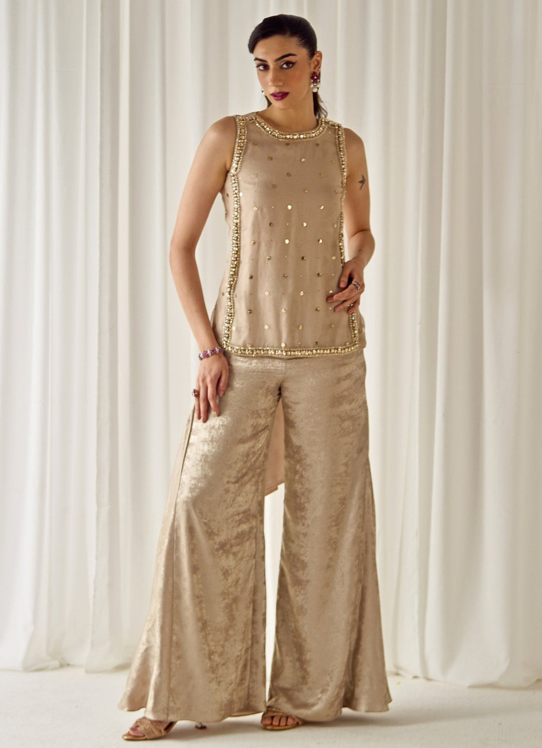 Nude Gold Organza Pants Set Sanya Gulati - Fabilicious Fashion