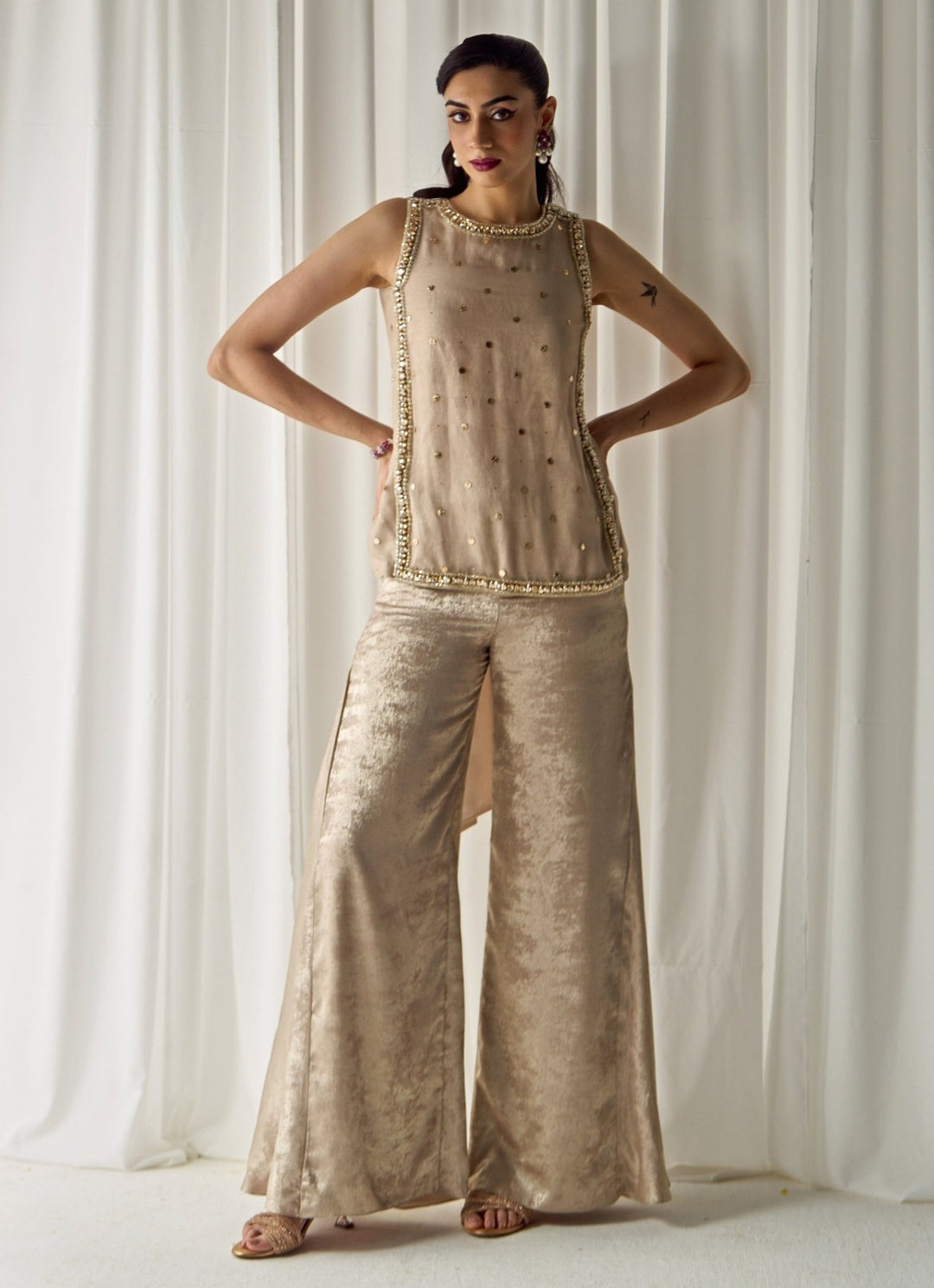 Nude Gold Organza Pants Set Sanya Gulati - Fabilicious Fashion