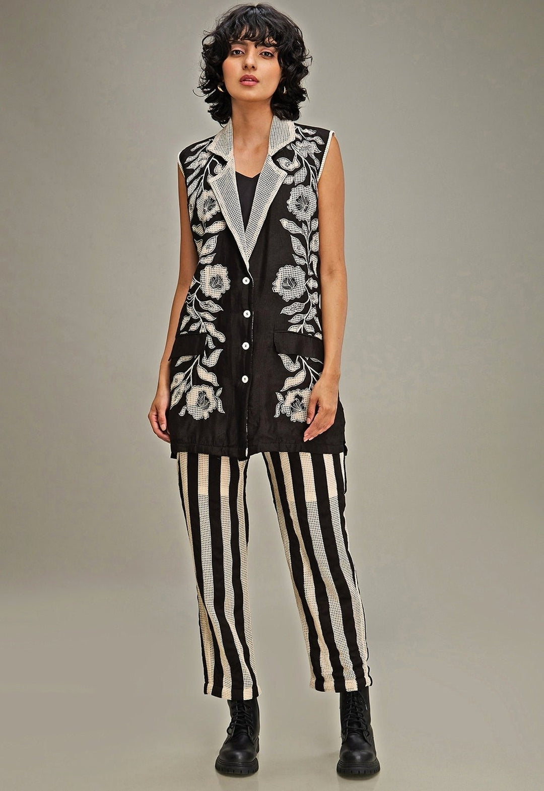 Off White And Black Applique And Floral Embroidery Blazer And Pant Set Soup By Sougat Paul - Fabilicious Fashion