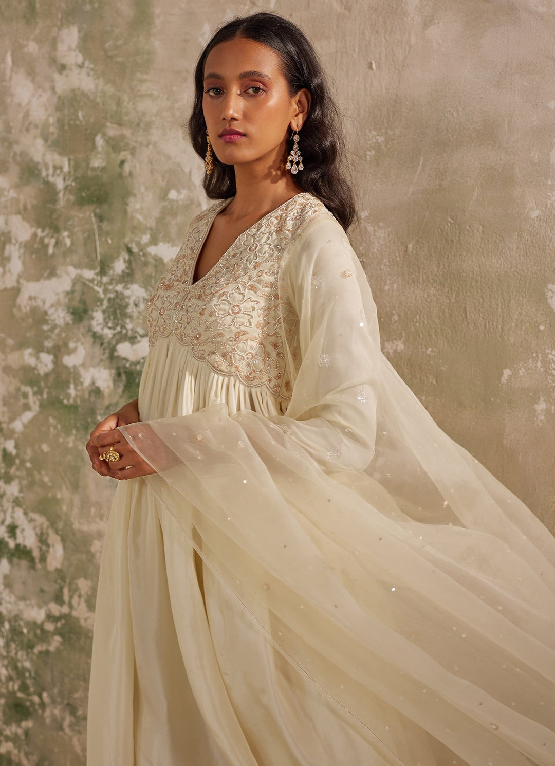 Off White Embroidered Kurta Pant Zoon Tribe - Fabilicious Fashion