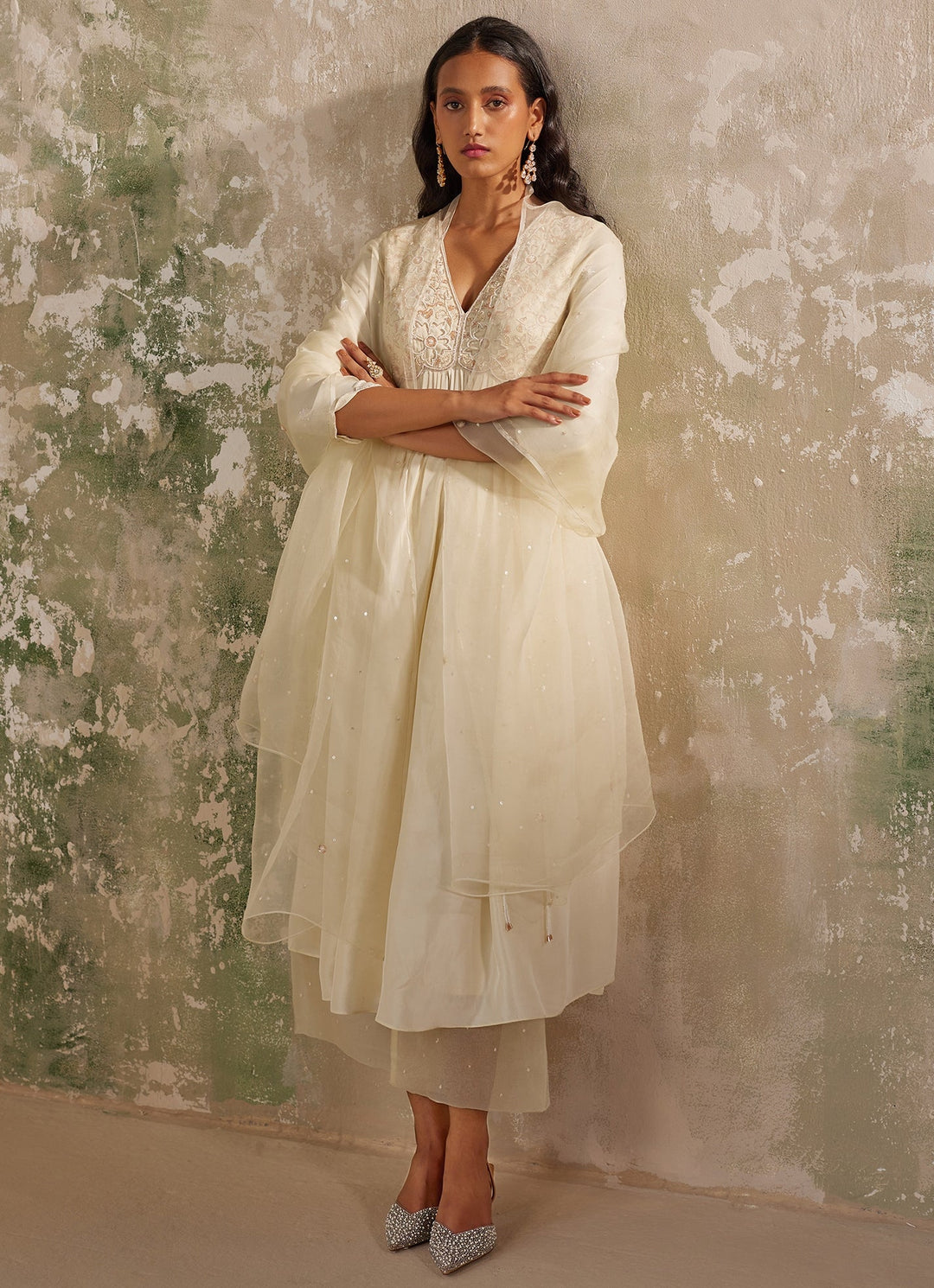 Off White Embroidered Kurta Pant Zoon Tribe - Fabilicious Fashion