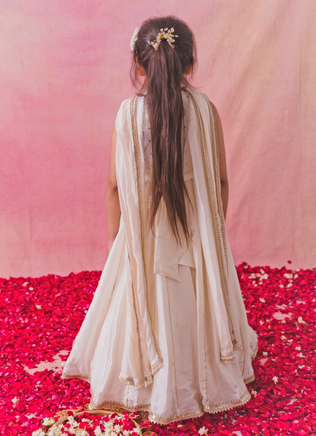 Off White Silk Anarkali Set Chotibuti - Fabilicious Fashion
