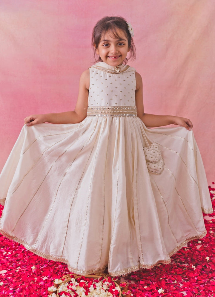 Off White Silk Anarkali Set Chotibuti - Fabilicious Fashion