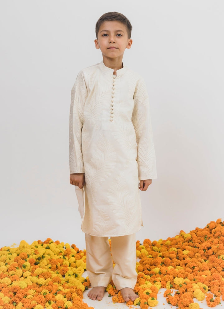 Chotibuti Off White Tissue Chanderi Kurta SetFabilicious Fashion