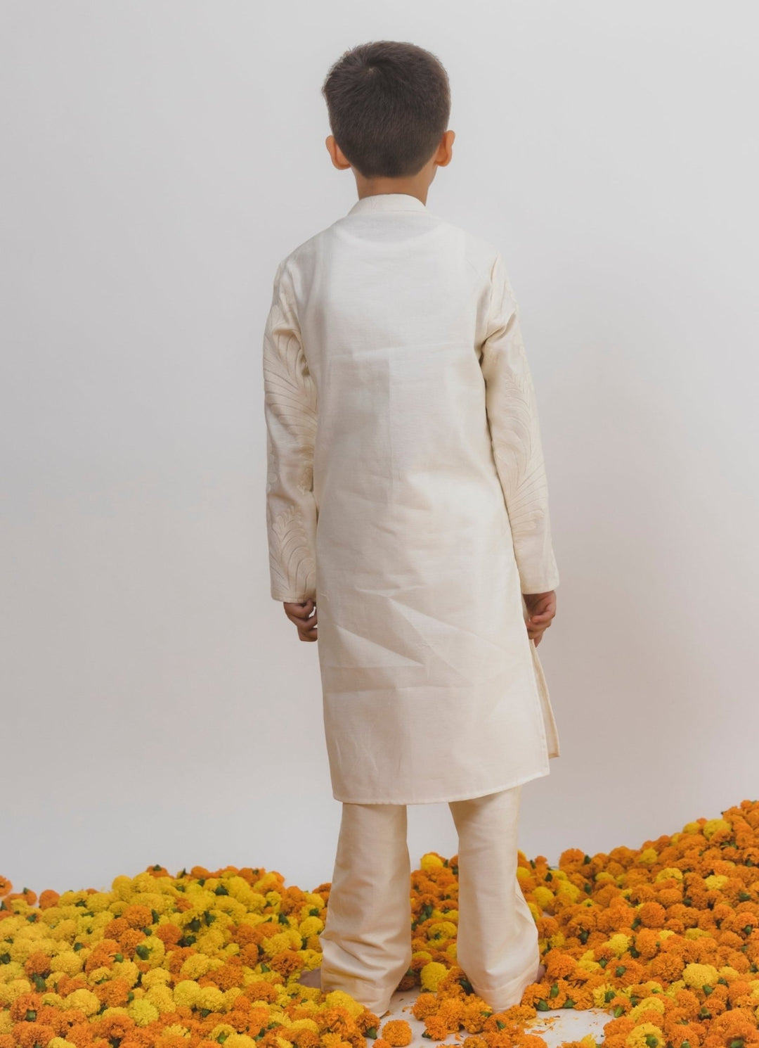 Chotibuti Off White Tissue Chanderi Kurta SetFabilicious Fashion