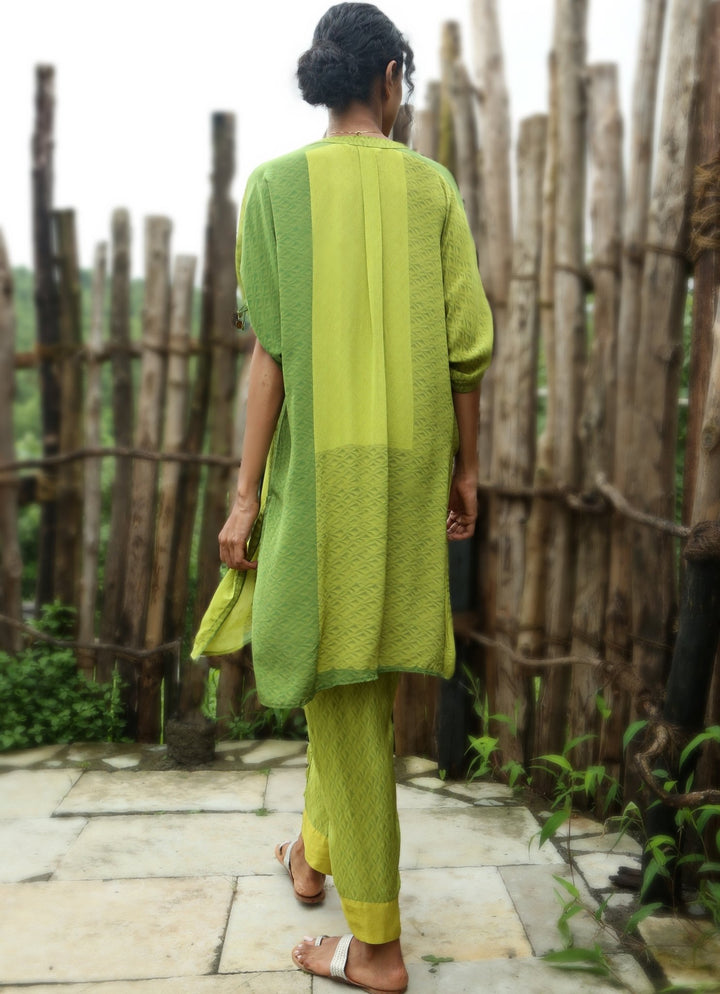 Olive Green Crepe Kurta Pant Set Basil Leaf - Fabilicious Fashion