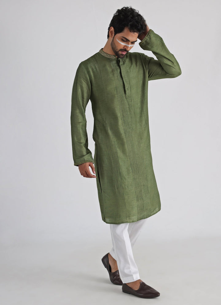Olive Green Embroidered Silk Kurta Pant Set Smriti - Fabilicious Fashion