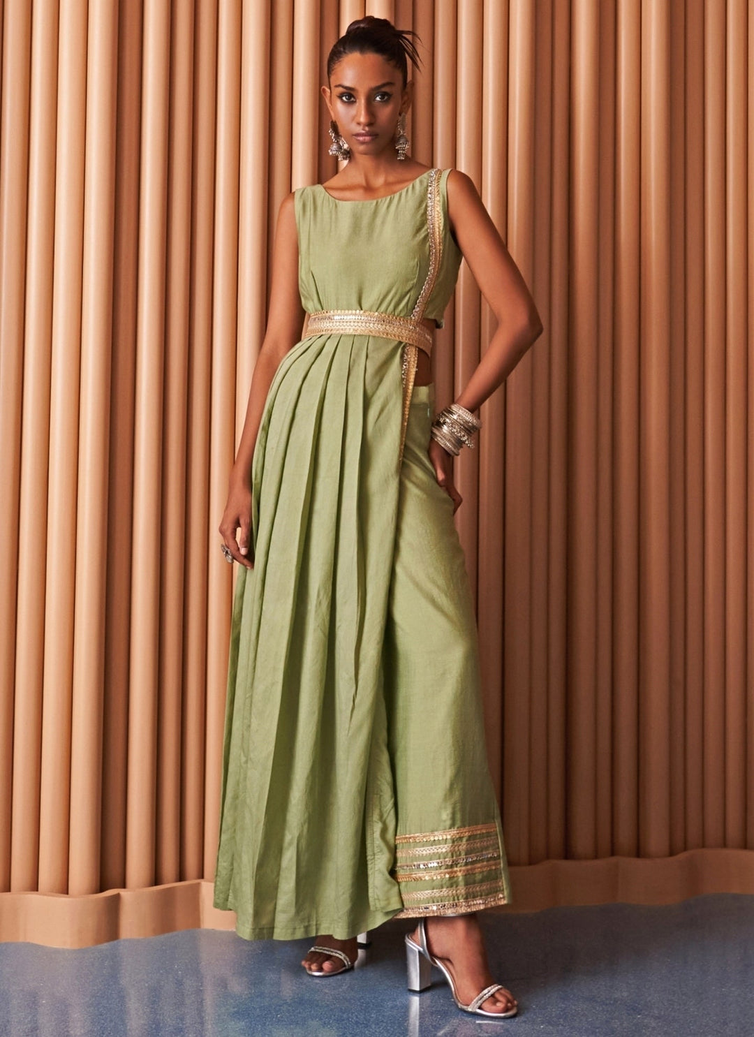 Rishi and Vibhuti Pastel Green Chanderi Kurta Set With BeltFabilicious Fashion