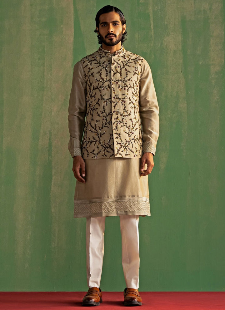 Pastel Grey Embroidered Kurta Bundi Set Studio Bagechaa - Men - Fabilicious Fashion