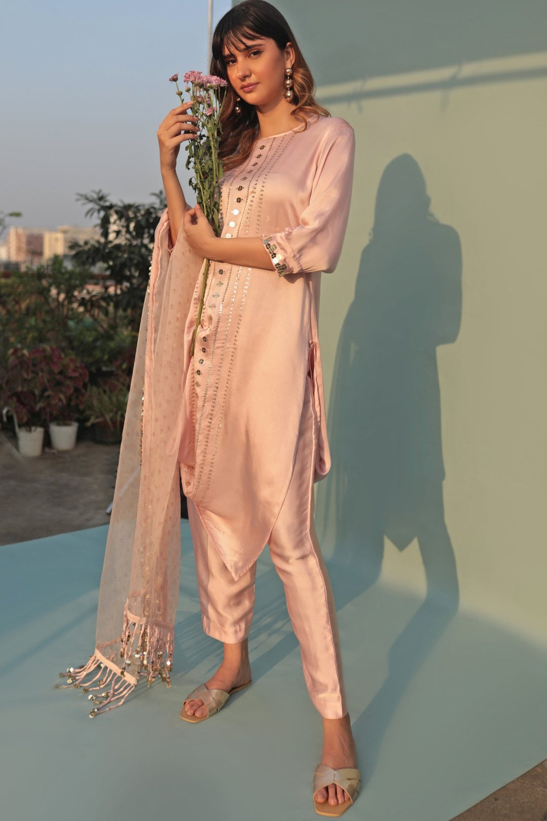 Pastel Pink Hand - Embroidered Kurta Pant Set Prahnaaya - Fabilicious Fashion