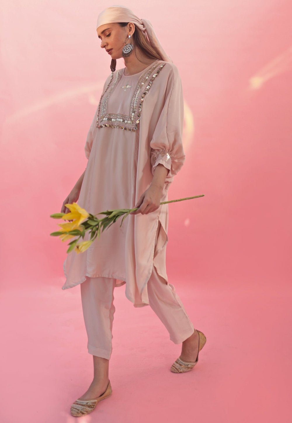 Pastel Pink Hand Embroidered Satin Kurta Pant Set Prahnaaya - Fabilicious Fashion