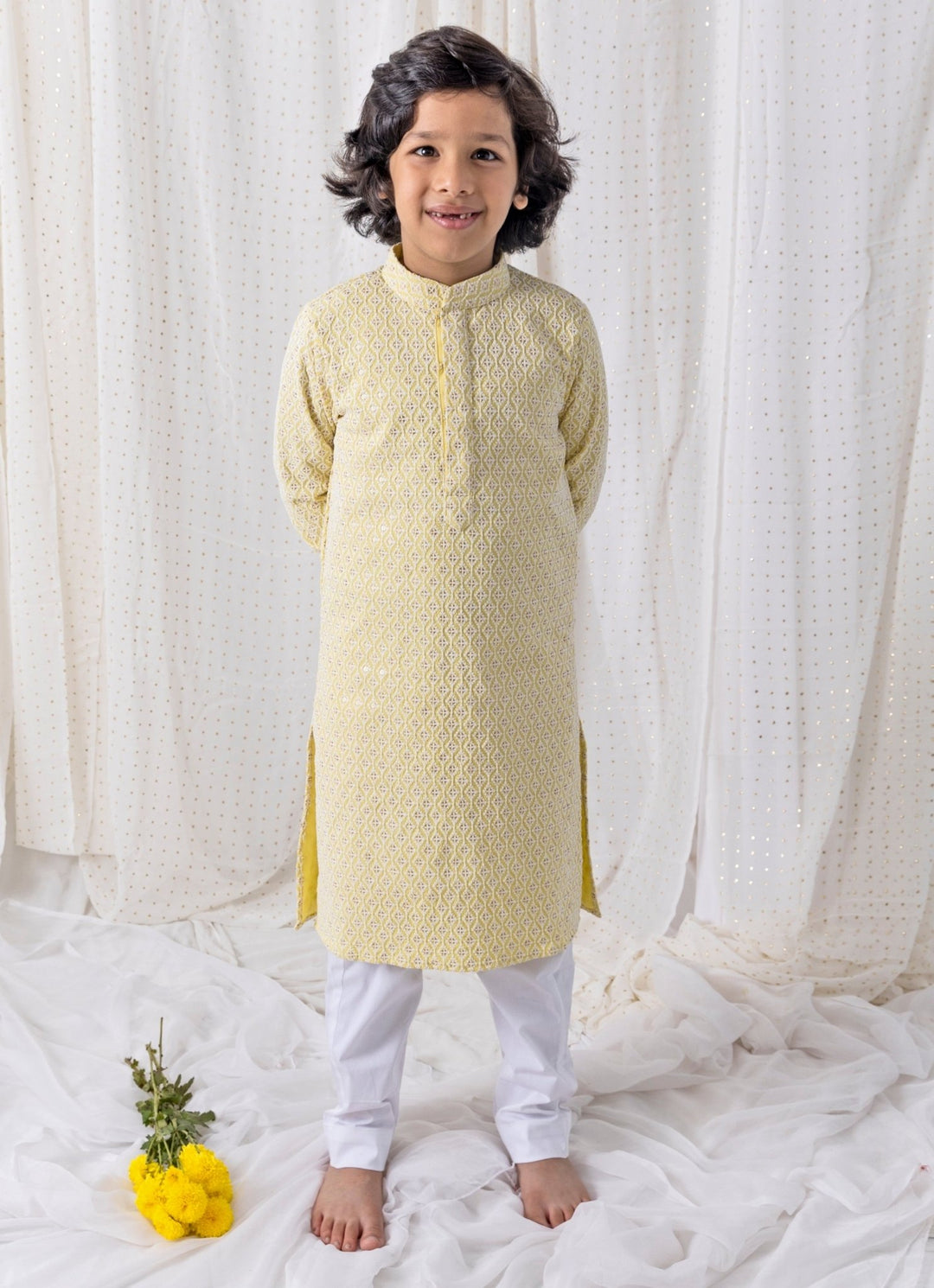 Pastel Yellow Cotton Kurta Set Chotibuti - Fabilicious Fashion