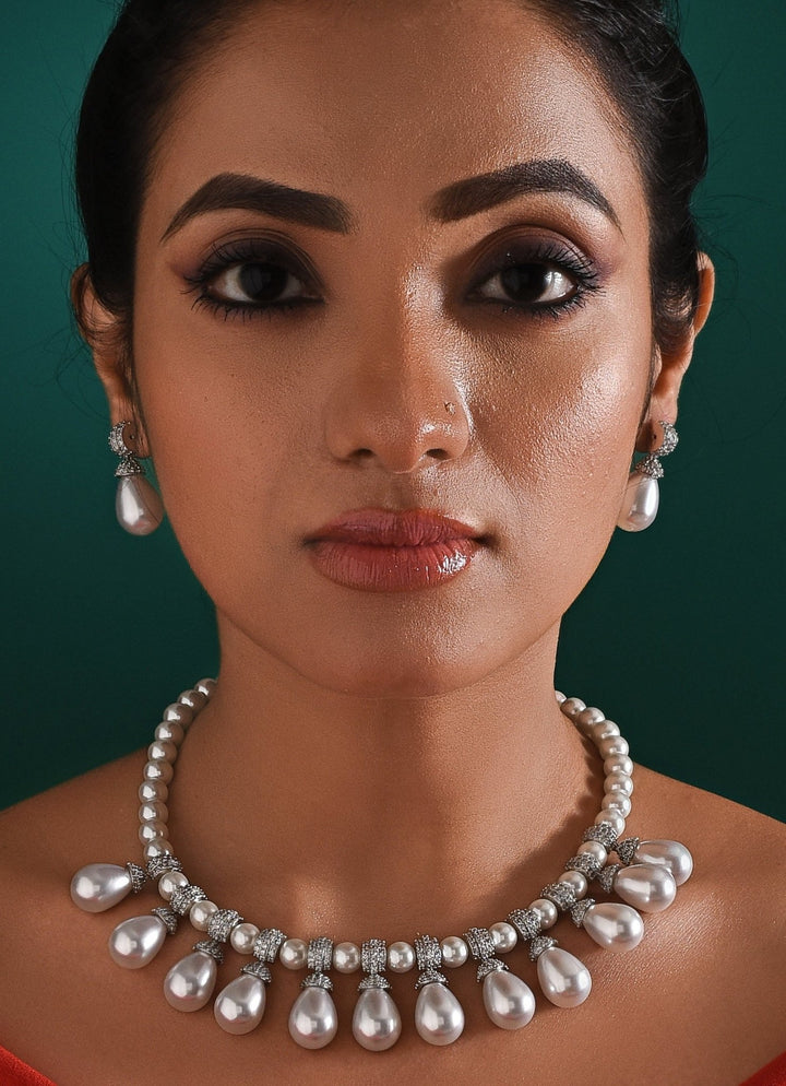 Pearl Drop Necklace Set Zaza By Somya - Fabilicious Fashion