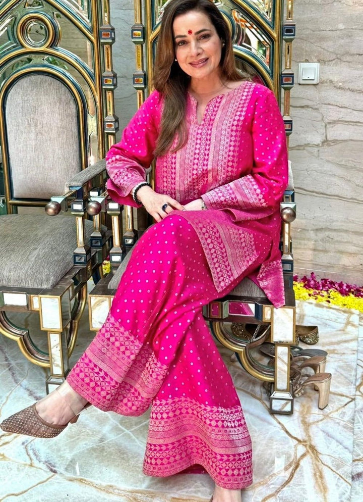 Pink Banarasi Dotted Silk Kurta Pants Set Sobariko - Fabilicious Fashion