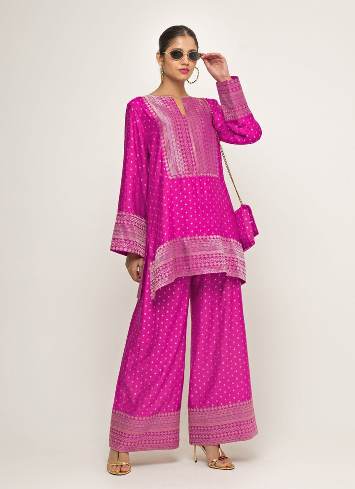 Pink Banarasi Dotted Silk Kurta Pants Set Sobariko - Fabilicious Fashion