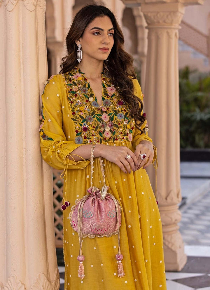 Pink Banarasi Woven Potli AMYRA - Fabilicious Fashion