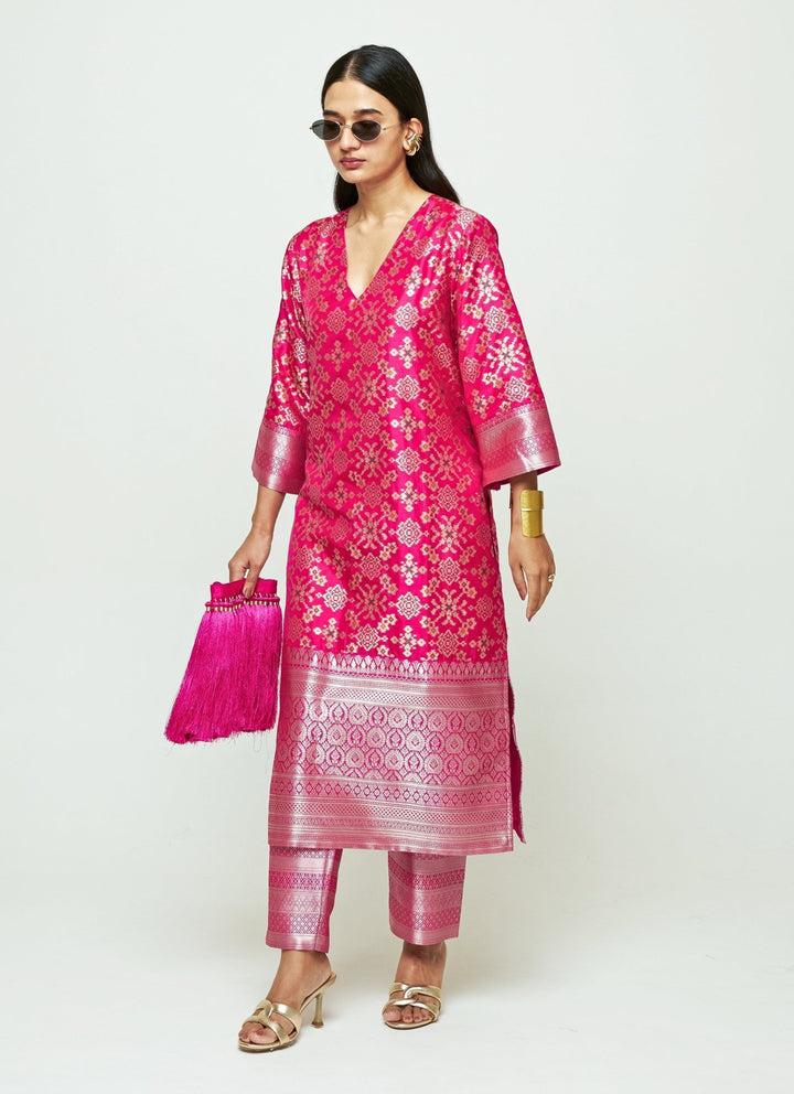 Sobariko Pink Brocade Silk Long Kurta Pants SetFabilicious Fashion