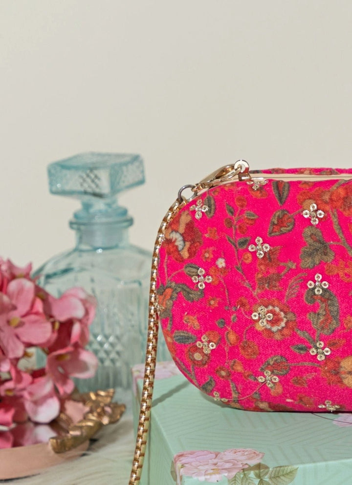 Pink Embroidered Clutch AMYRA - Fabilicious Fashion