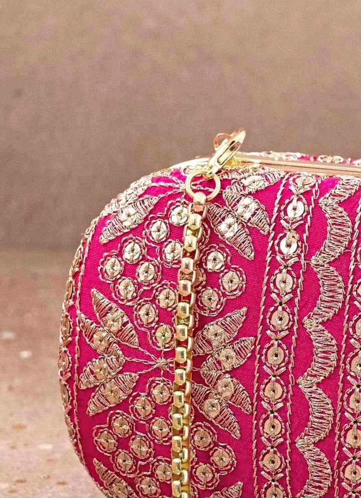 Pink Embroidered Clutch AMYRA - Fabilicious Fashion