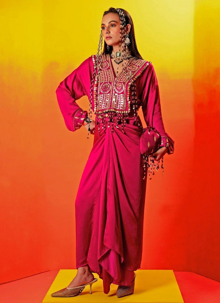 Pink Embroidered Kaftan Set Prahnaaya - Fabilicious Fashion