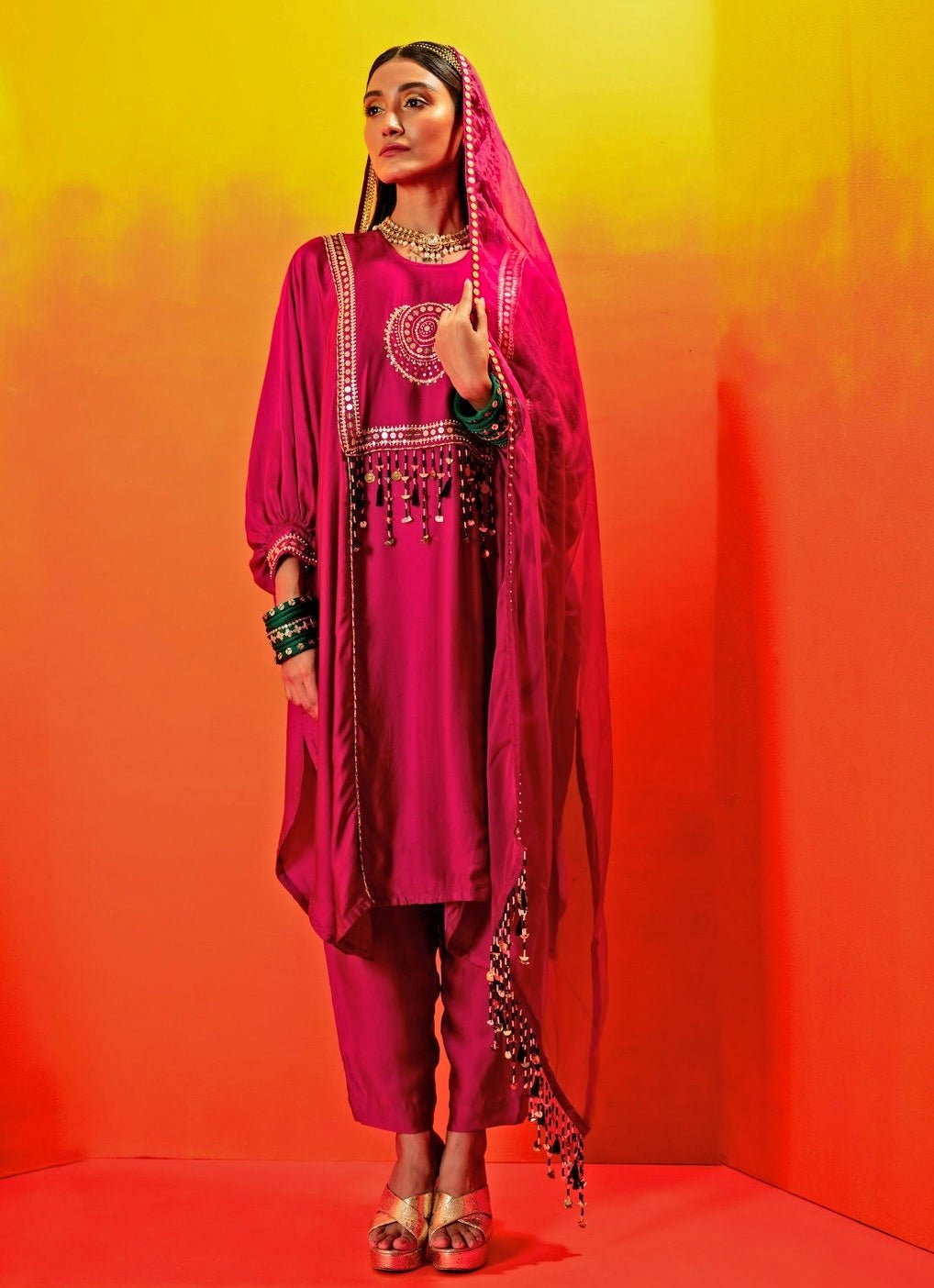 Pink Embroidered Kurta Set Prahnaaya - Fabilicious Fashion