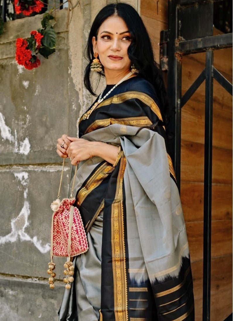 Pink Embroidered Potli AMYRA - Fabilicious Fashion