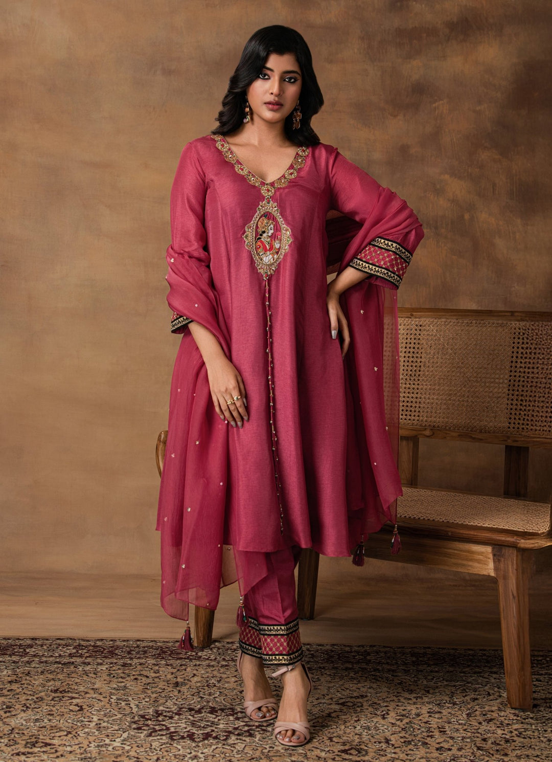 Pink Embroidered Silk Kurta Pant Set Isha Gupta Tayal - Fabilicious Fashion