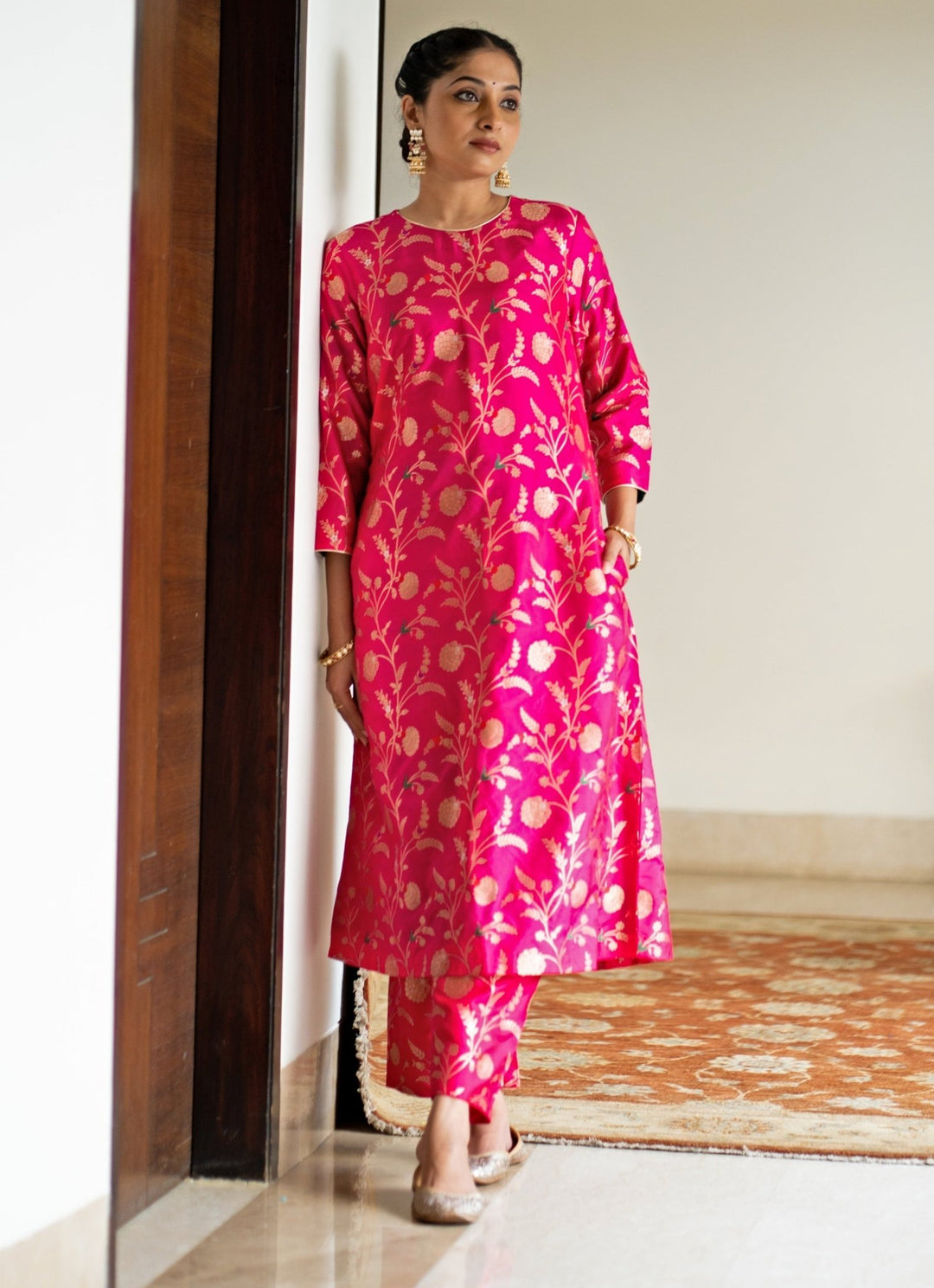 Pink Handwoven Floral Jaal Brocade Silk Kurta Pant Set Sobariko - Fabilicious Fashion