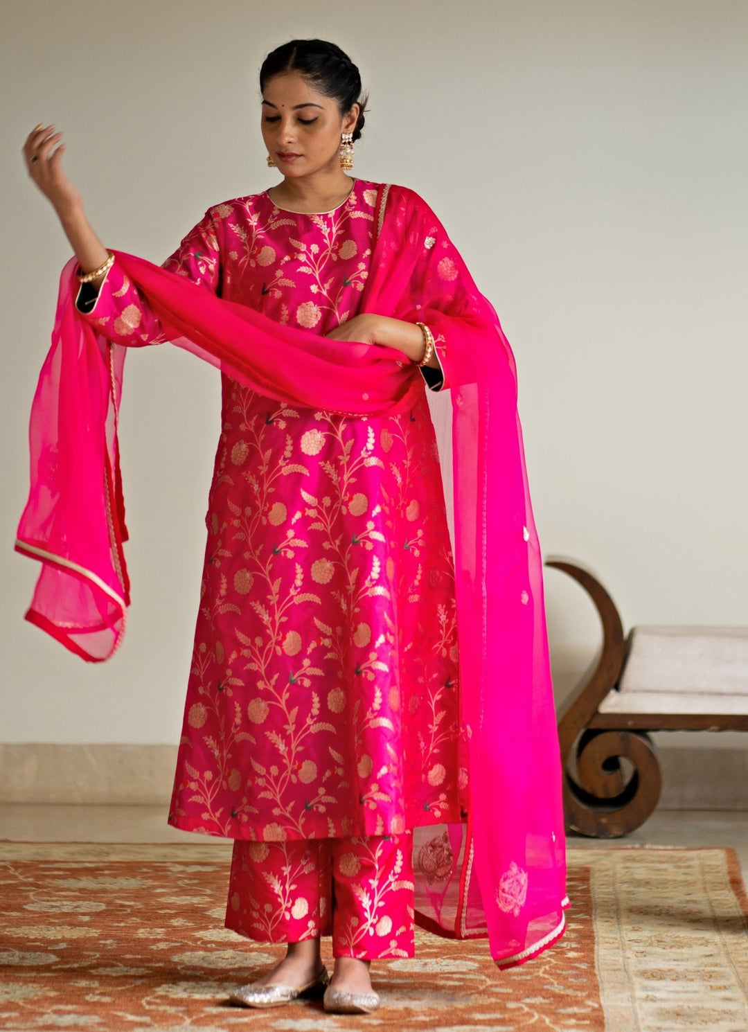 Pink Handwoven Floral Jaal Brocade Silk Kurta Pant Set Sobariko - Fabilicious Fashion