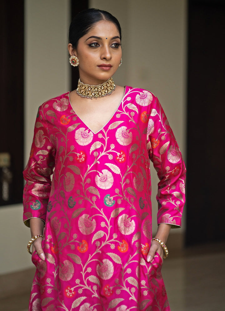 Pink Handwoven Floral Silk Kurta Pant Set Sobariko - Fabilicious Fashion