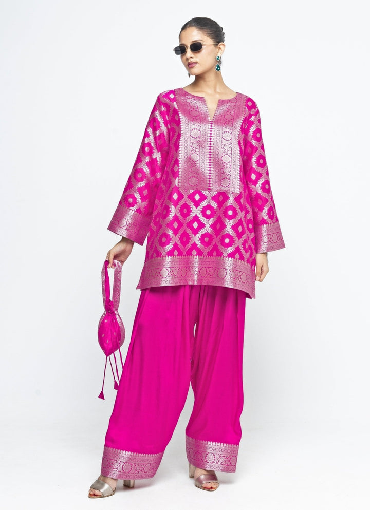 Pink Jaal Silk Kurta Salwar Set Sobariko - Fabilicious Fashion